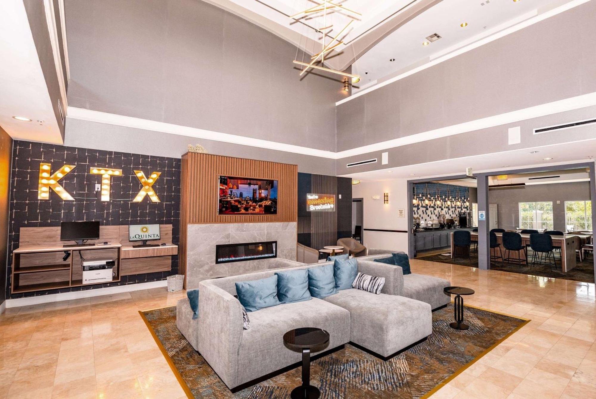 La Quinta By Wyndham Brookshire West Katy Hotel Buitenkant foto